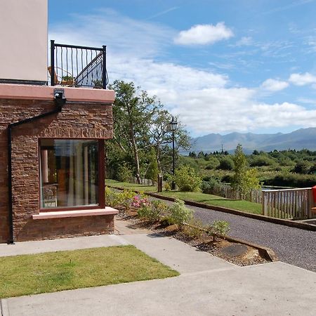Grove Lodge Holiday Homes 2 Bed By Trident Holiday Homes 킬러글린 외부 사진