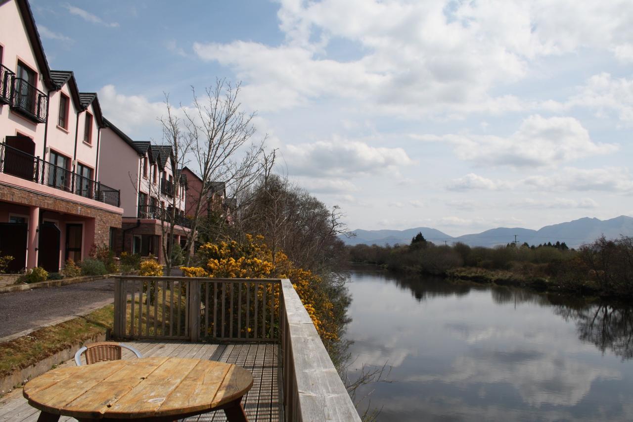 Grove Lodge Holiday Homes 2 Bed By Trident Holiday Homes 킬러글린 외부 사진