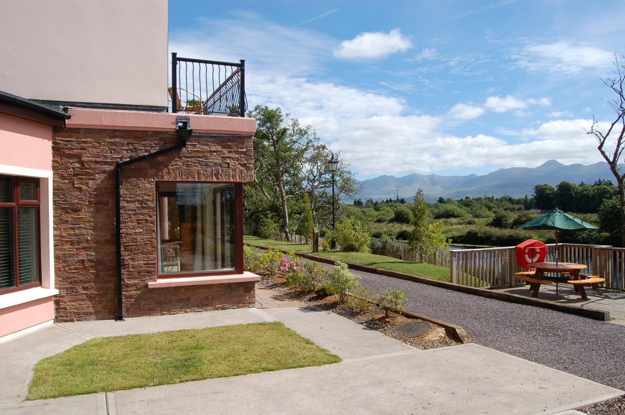 Grove Lodge Holiday Homes 2 Bed By Trident Holiday Homes 킬러글린 외부 사진